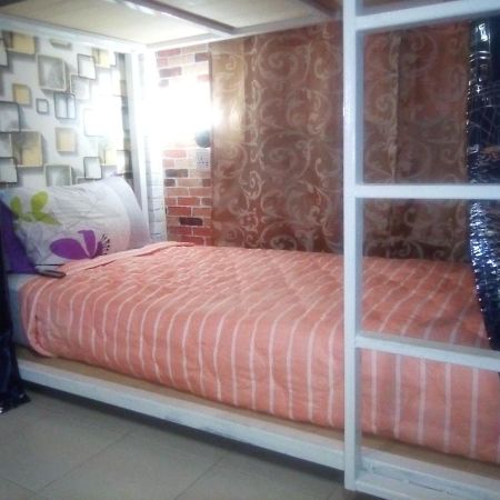 Ban Kru Ae Mixed Dorm Bangkok Exterior foto