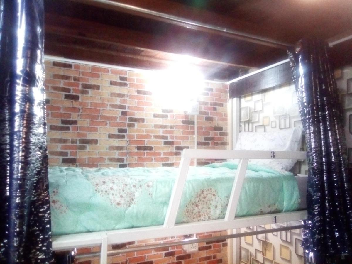 Ban Kru Ae Mixed Dorm Bangkok Exterior foto