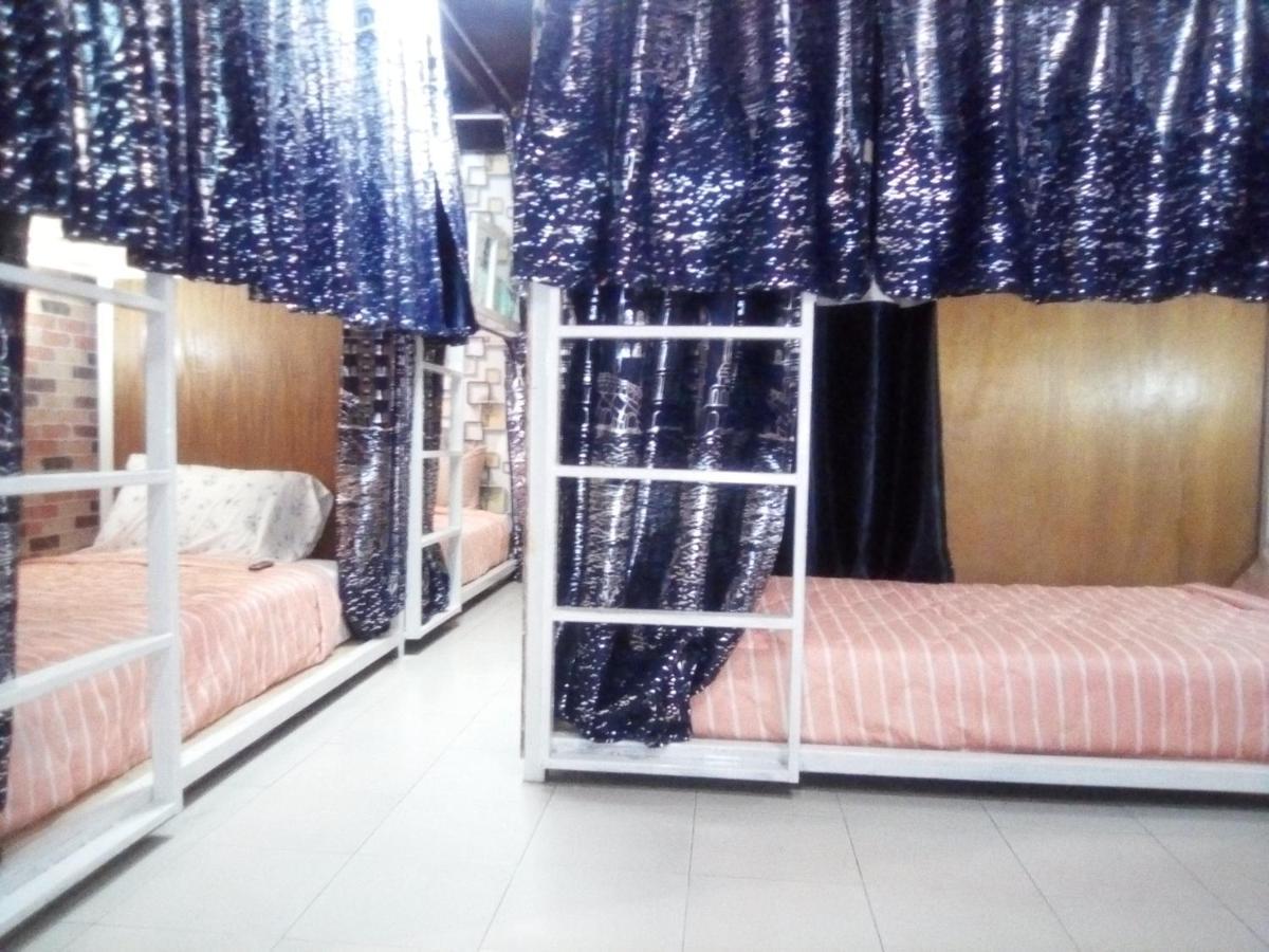 Ban Kru Ae Mixed Dorm Bangkok Exterior foto